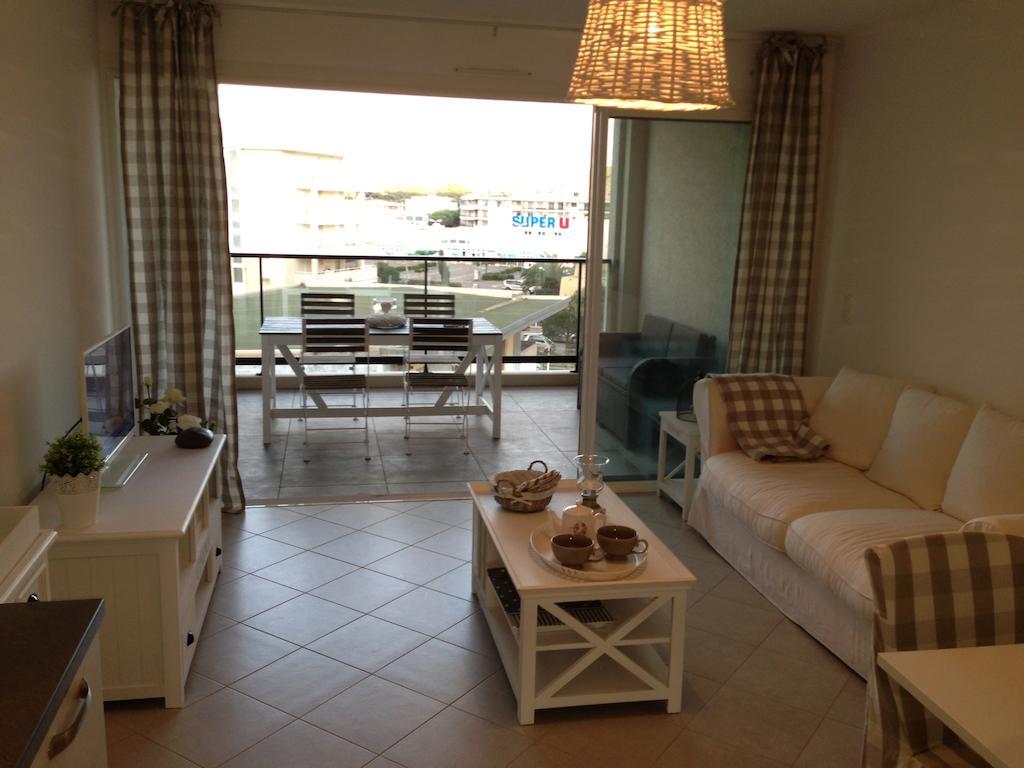 Residence Nayah-Maria Calvi  Chambre photo